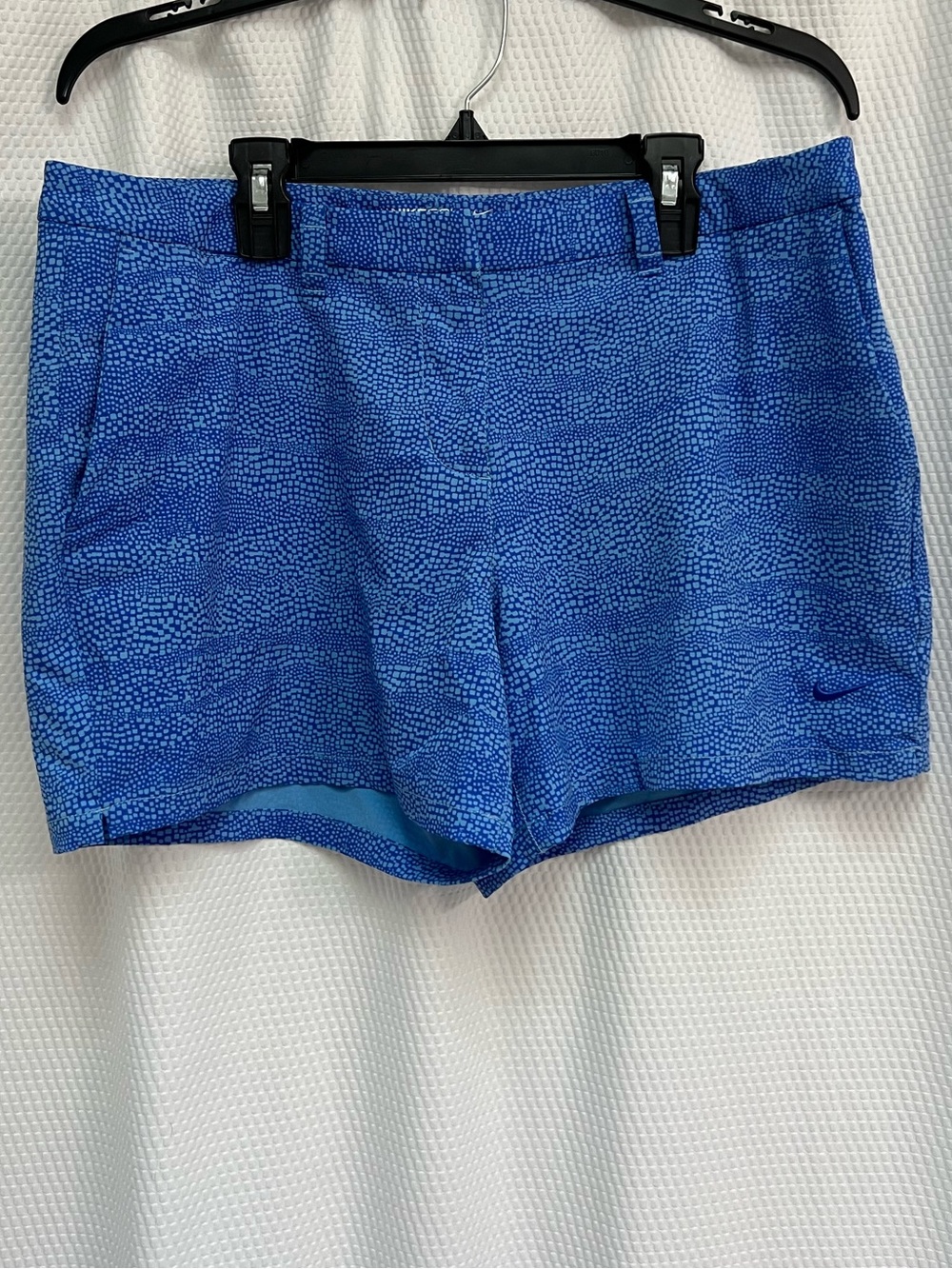 Nike Golf, Blue Textured Women's Athletic Shorts size 10